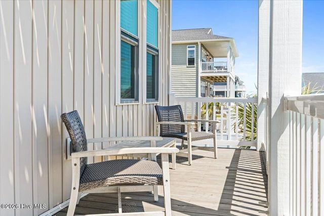 412 E Fourth Street, Ocean Isle Beach, NC 28469