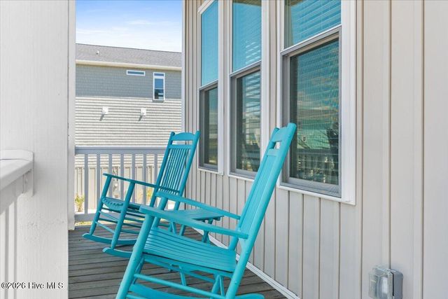 412 E Fourth Street, Ocean Isle Beach, NC 28469
