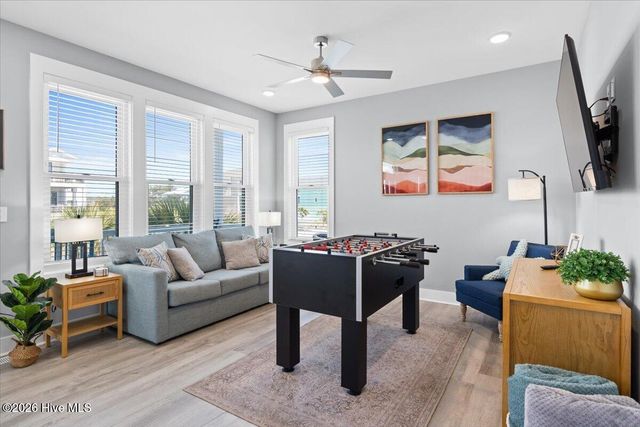 412 E Fourth Street, Ocean Isle Beach, NC 28469