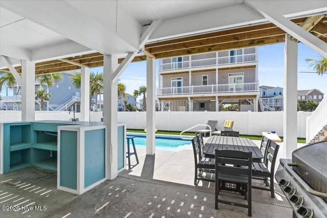 412 E Fourth Street, Ocean Isle Beach, NC 28469