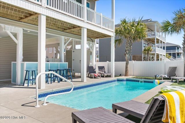 412 E Fourth Street, Ocean Isle Beach, NC 28469