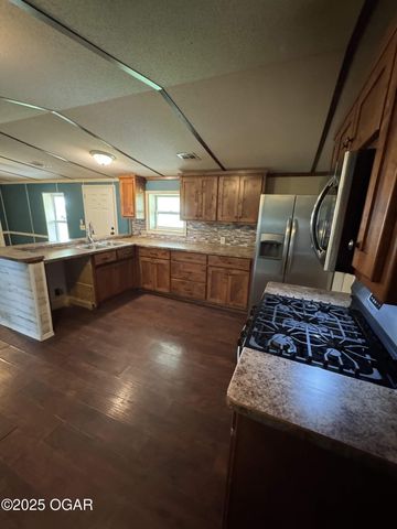 4994 E 20th Street, Joplin, MO 64801