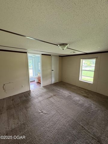 4994 E 20th Street, Joplin, MO 64801
