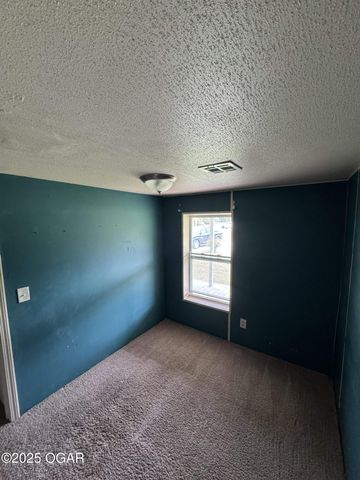 4994 E 20th Street, Joplin, MO 64801