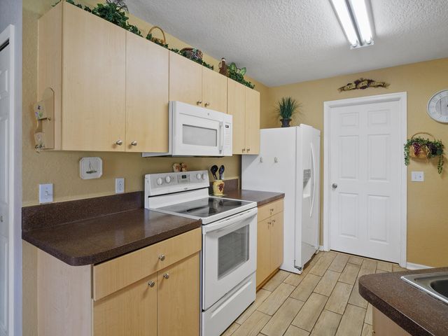 48 Mariposa Lane, Port St. Lucie, Port St Lucie, FL 34952