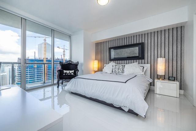475 Brickell Avenue 4715, Miami, FL 33131