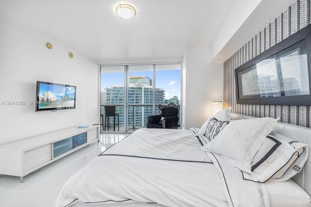 475 Brickell Avenue 4715, Miami, FL 33131