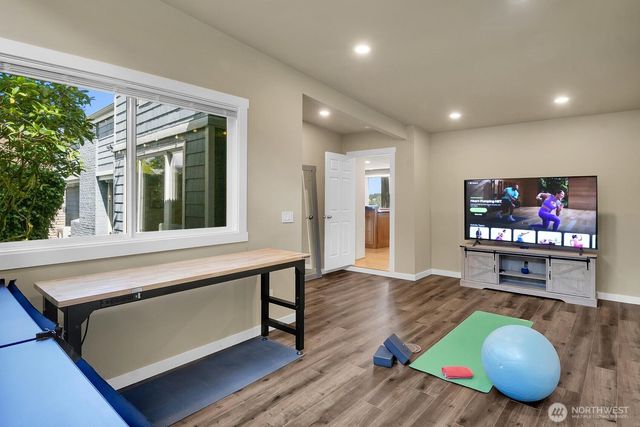 13522 40th Avenue NE, Seattle, WA 98125
