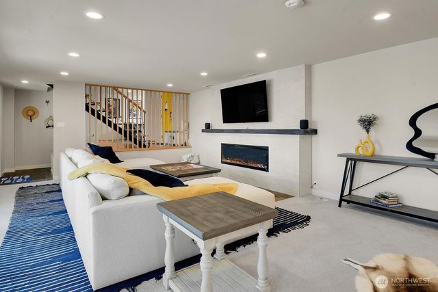 13522 40th Avenue NE, Seattle, WA 98125