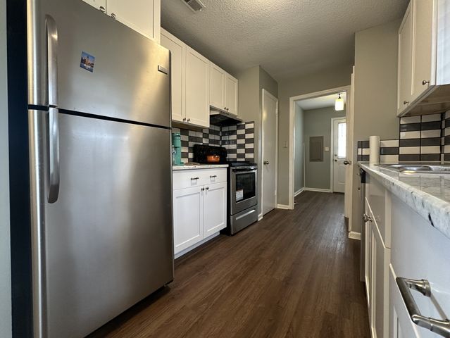 361 Dupuis Dr, Clarksville, TN 37042