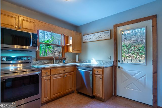 255 Prairie Flower Drive, Cleveland, GA 30528