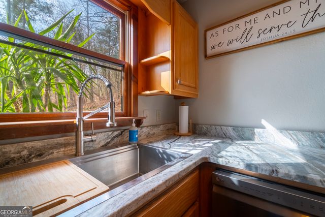 255 Prairie Flower Drive, Cleveland, GA 30528