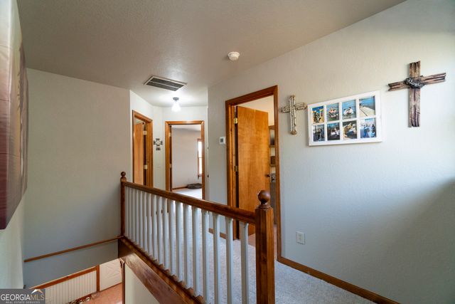 255 Prairie Flower Drive, Cleveland, GA 30528