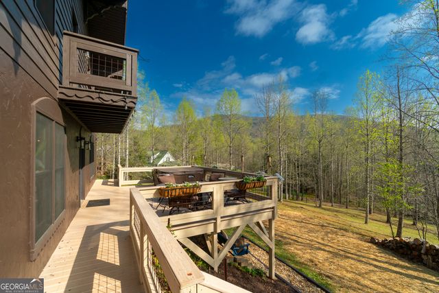 255 Prairie Flower Drive, Cleveland, GA 30528