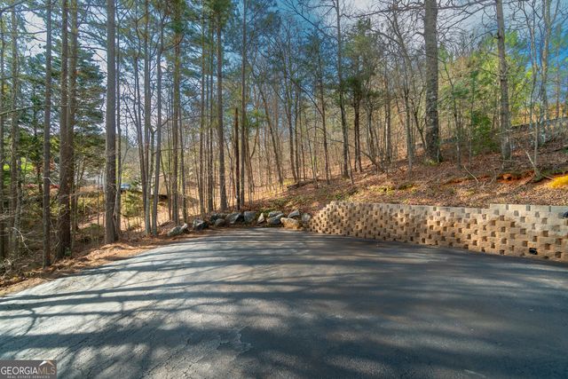 255 Prairie Flower Drive, Cleveland, GA 30528