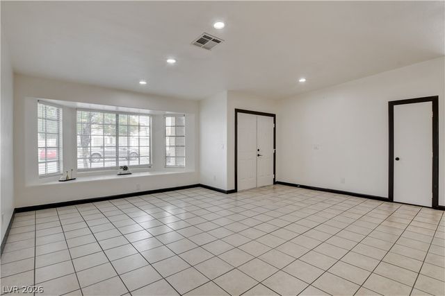 3719 Glacier Grove Drive, North Las Vegas, NV 89032