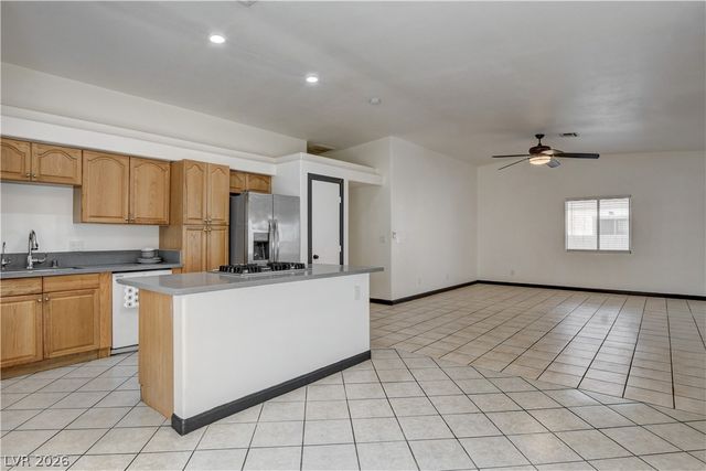 3719 Glacier Grove Drive, North Las Vegas, NV 89032