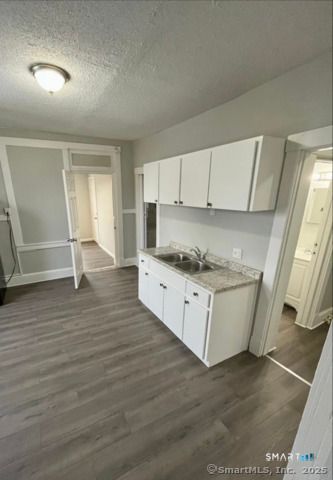 18 South Whitney Street 2N, Hartford, CT 06106