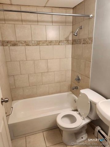 18 South Whitney Street 2N, Hartford, CT 06106