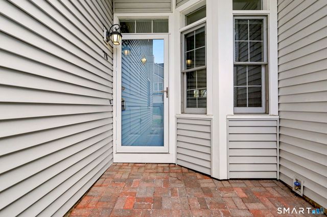 78 Katherine Court 78, Shelton, CT 06484