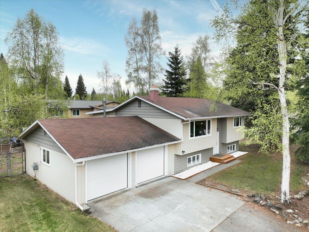 4720 HARVARD CIRCLE, Fairbanks, AK 99709