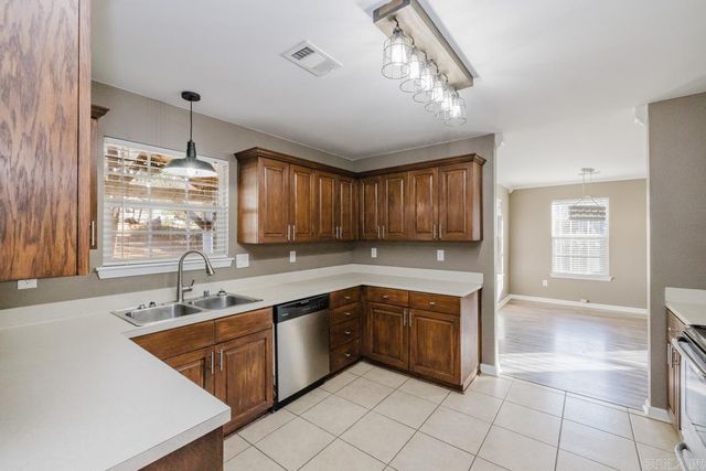 2826 GAGE Drive, Benton, AR 72019