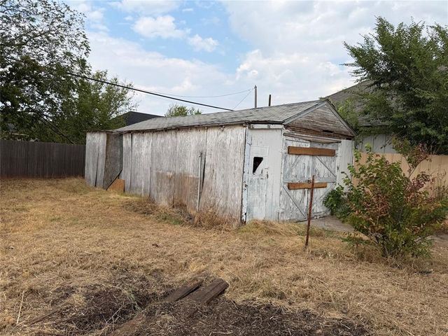 3105 S Independence Avenue, Oklahoma City, OK 73119