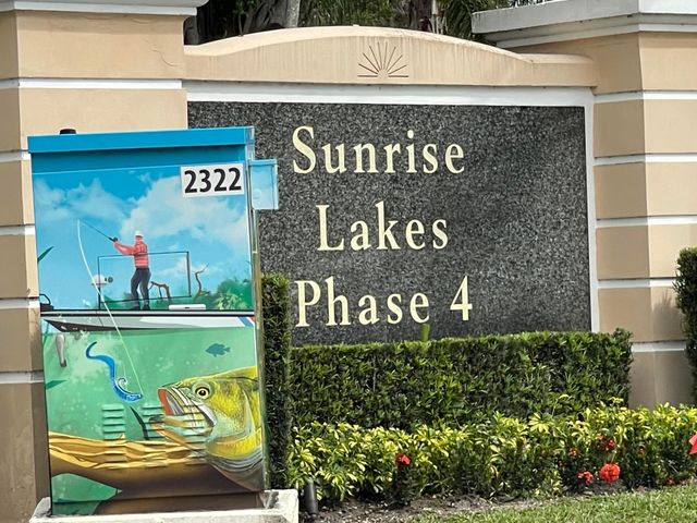 10442 Sunrise Lakes Boulevard 104, Sunrise, FL 33322