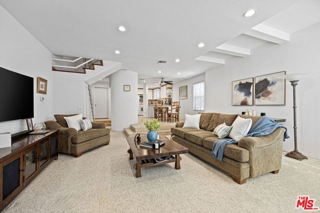 4549 Haskell Avenue 1, Encino (los Angeles), CA 91436