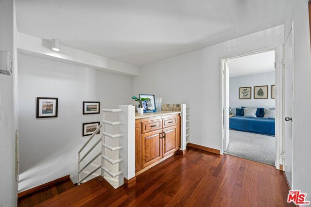 4549 Haskell Avenue 1, Encino (los Angeles), CA 91436