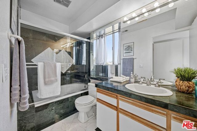 4549 Haskell Avenue 1, Encino (los Angeles), CA 91436