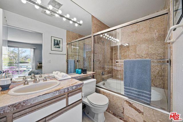 4549 Haskell Avenue 1, Encino (los Angeles), CA 91436