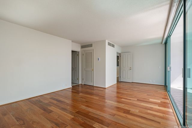 1341 Kapiolani Boulevard 27A, Honolulu, HI 96814