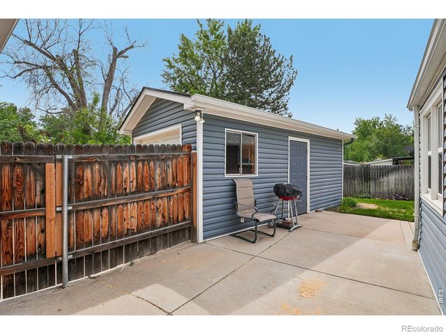 1208 Vivian Street, Longmont, CO 80501
