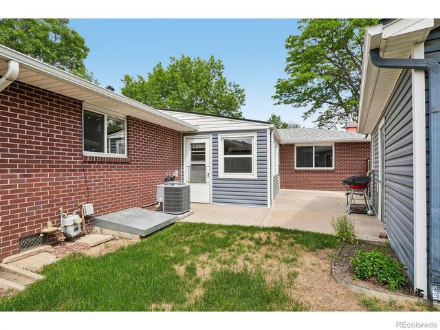1208 Vivian Street, Longmont, CO 80501