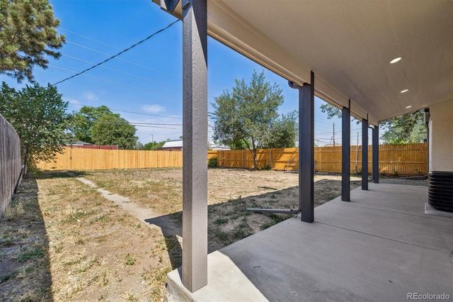 3227 Albion Street, Denver, CO 80207