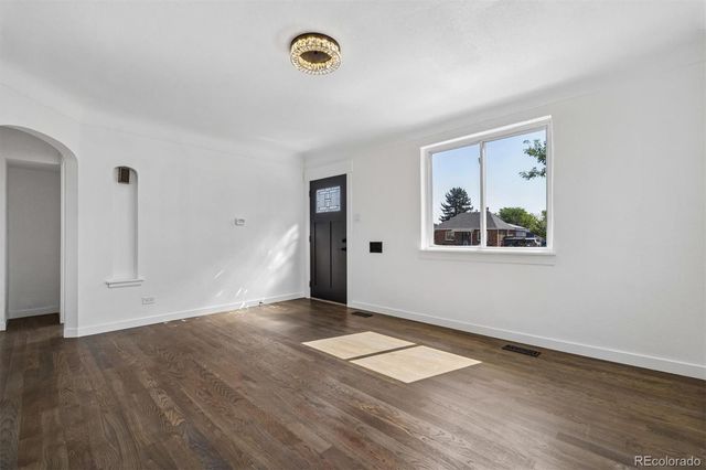 3227 Albion Street, Denver, CO 80207