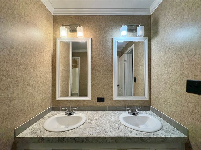 127 Copano Heights Blvd, Rockport, TX 78382