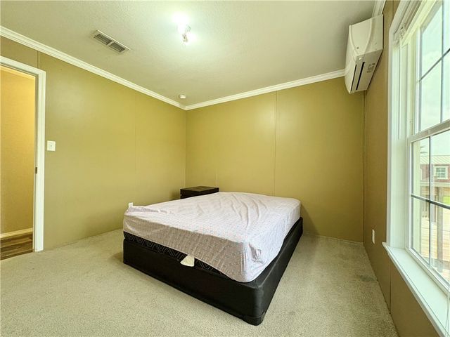 127 Copano Heights Blvd, Rockport, TX 78382