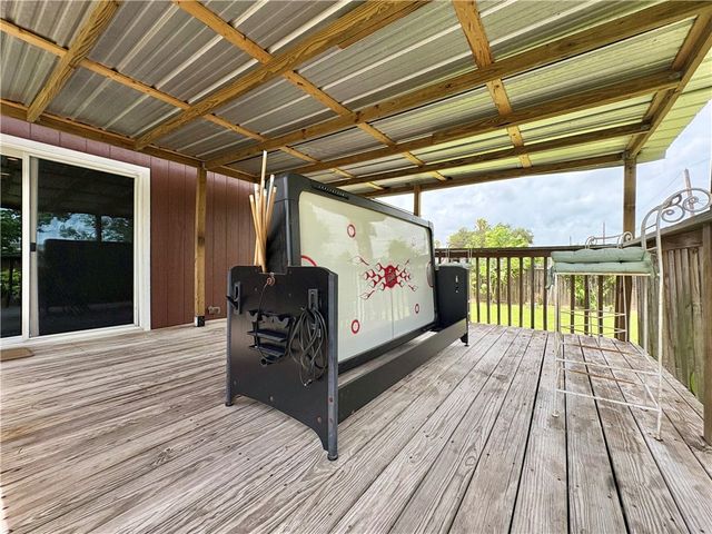 127 Copano Heights Blvd, Rockport, TX 78382