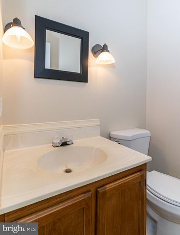 7 VALLEYFIELD CT, Silver Spring, MD 20906