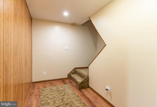 7 VALLEYFIELD CT, Silver Spring, MD 20906