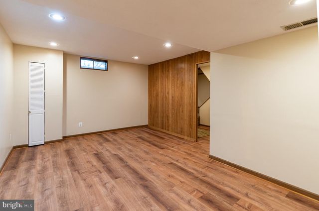 7 VALLEYFIELD CT, Silver Spring, MD 20906