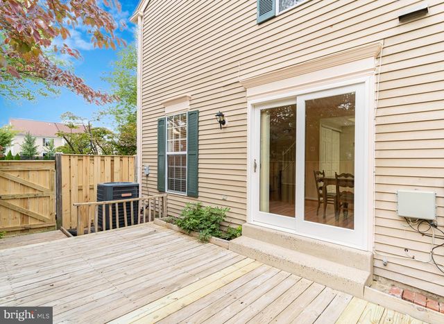 7 VALLEYFIELD CT, Silver Spring, MD 20906