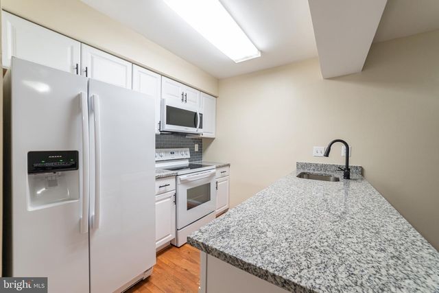 7 VALLEYFIELD CT, Silver Spring, MD 20906