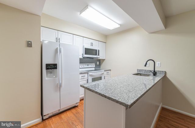 7 VALLEYFIELD CT, Silver Spring, MD 20906