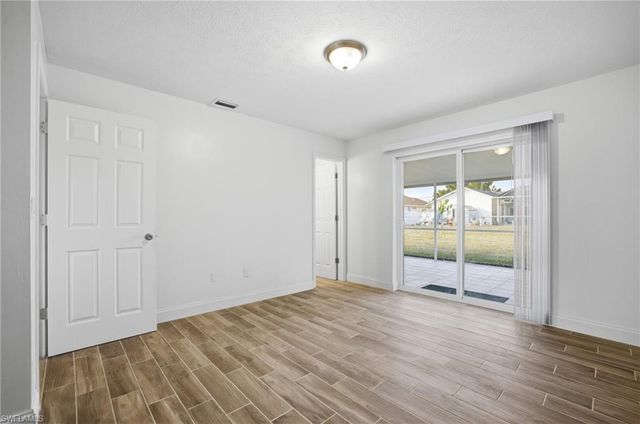 1145 SW 44th TER, Cape Coral, FL 33914