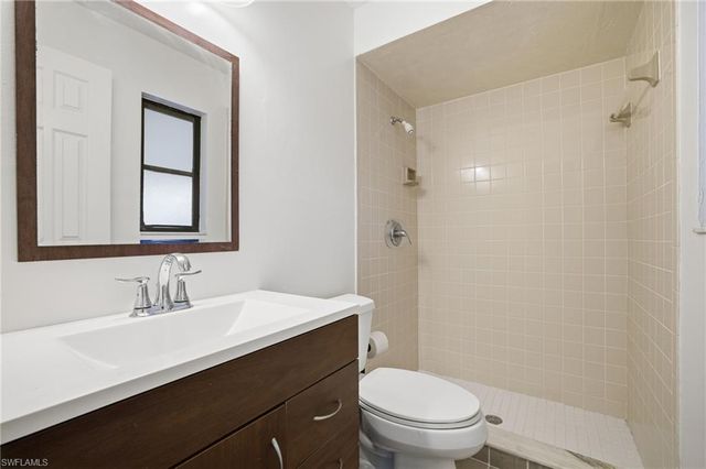 1145 SW 44th TER, Cape Coral, FL 33914