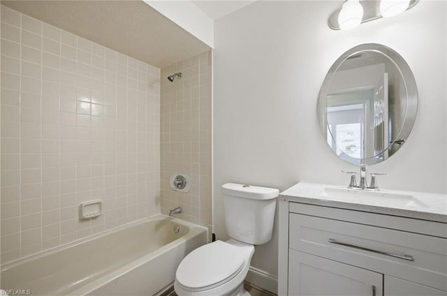 1145 SW 44th TER, Cape Coral, FL 33914