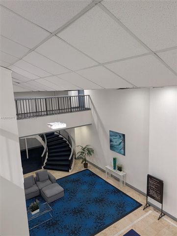 13499 Biscayne Blvd 809, North Miami, FL 33181